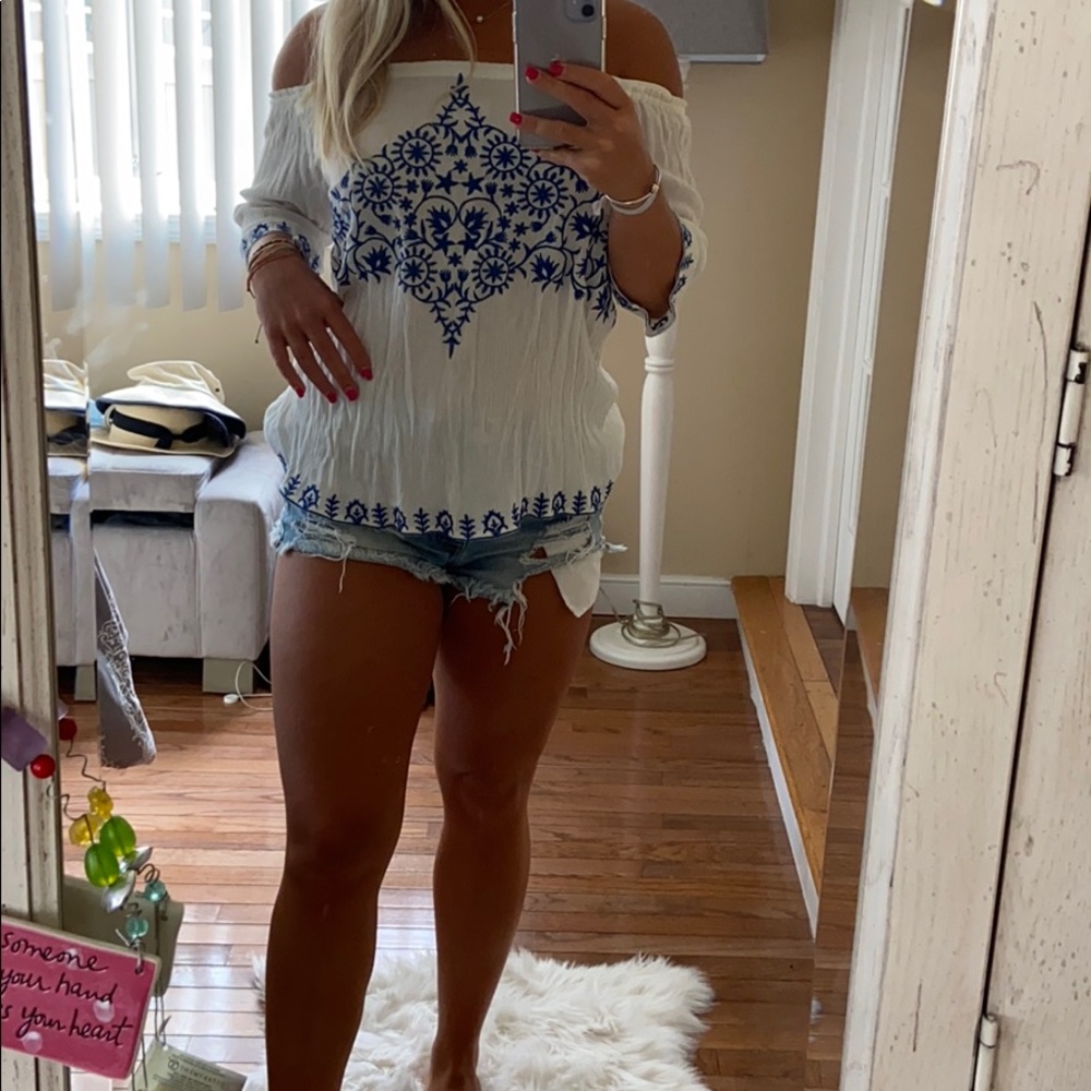 Over the shoulder blouse